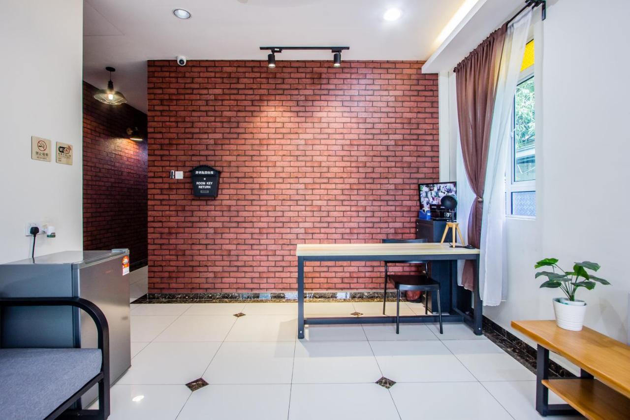 Surprised Homestay 巴特沃思 外观 照片